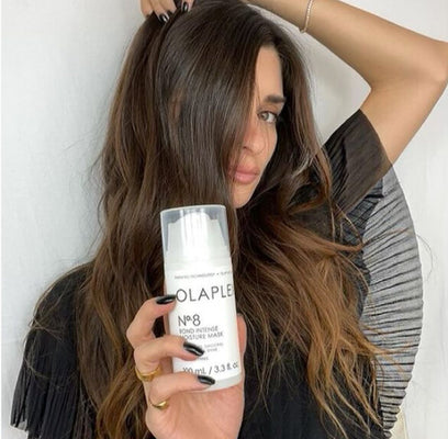 Attention moisture lovers! Experience the Award Winning Olaplex Nº.8 Bond Intense Moisture Mask!