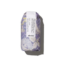 Davines This is a Curl Gel Oil: Gel to Oil For Curls Definition Packaging