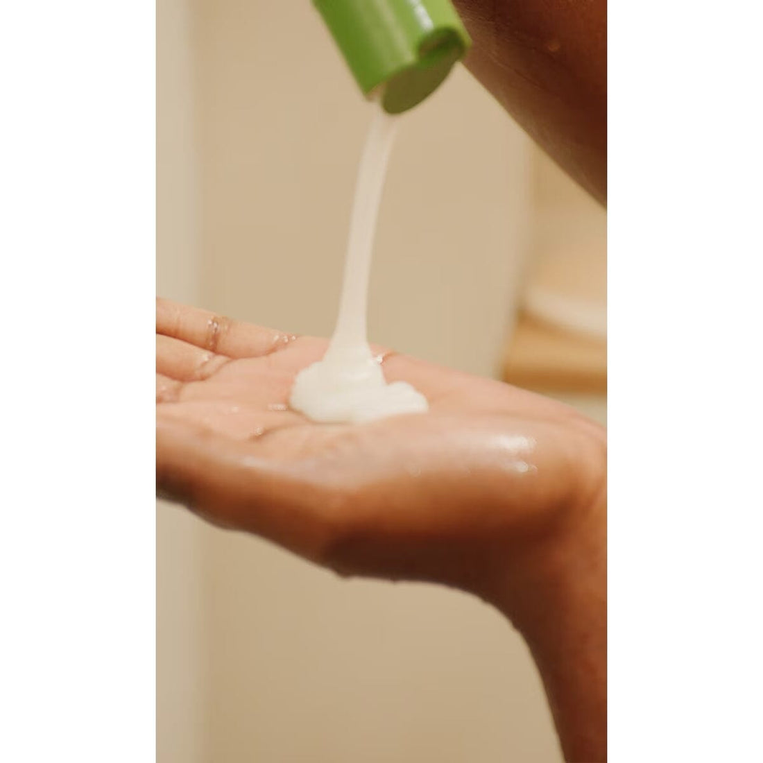 AVEDA Be Curly Advanced Co-Wash Application - HairMNL