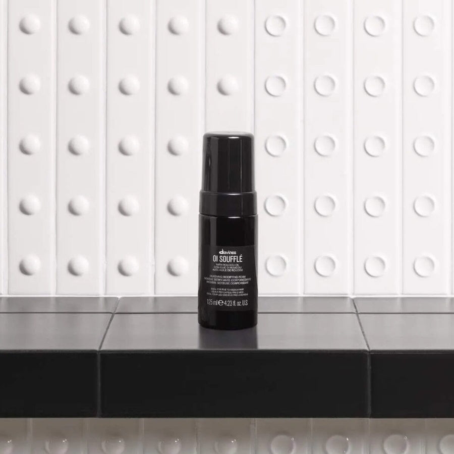 Davines OI Soufflé: Silkening Bodifying Foam 125ml - HairMNL