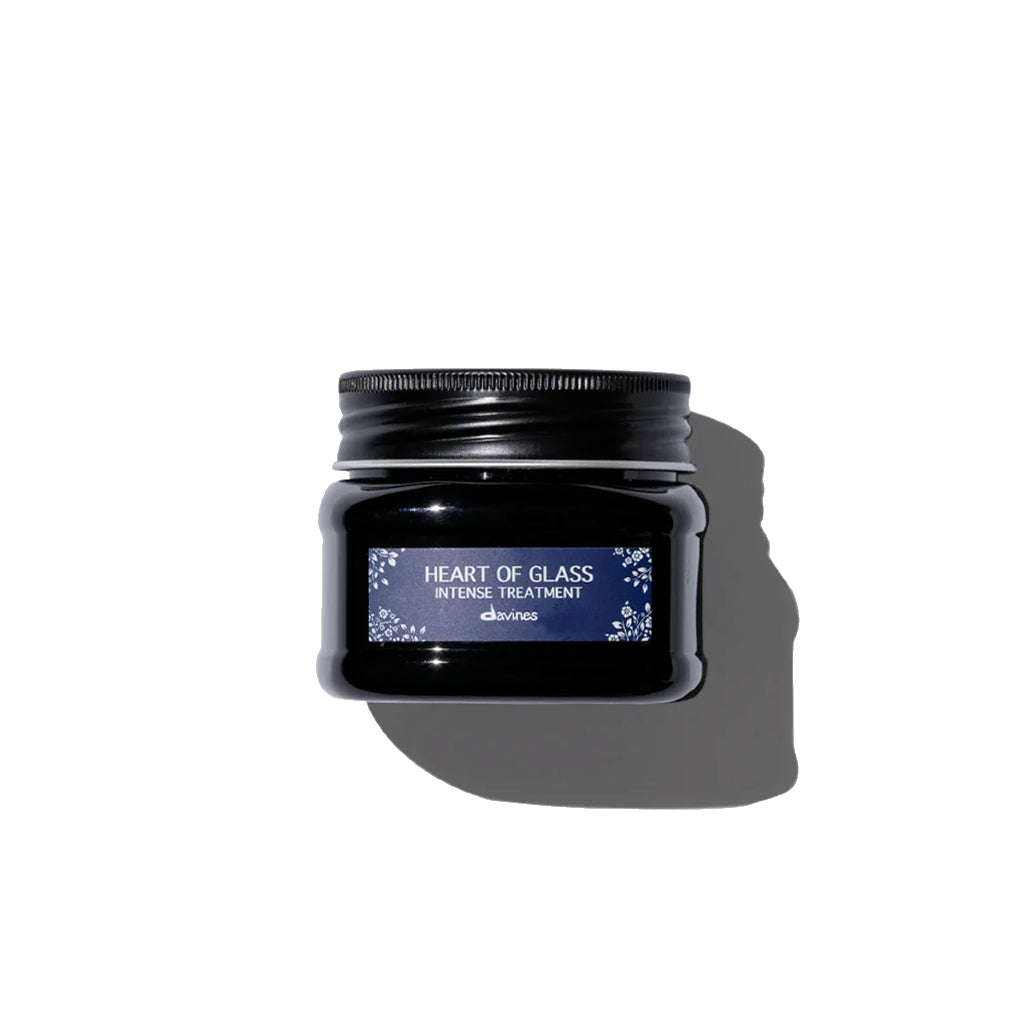 Davines Heart of Glass Mask: Brightening Blue Treatment for Blonde Hair 150ml
