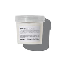 Davines LOVE Curl Conditioner 250ml: Curl Enhancing Conditioner for Wavy or Curly Hair