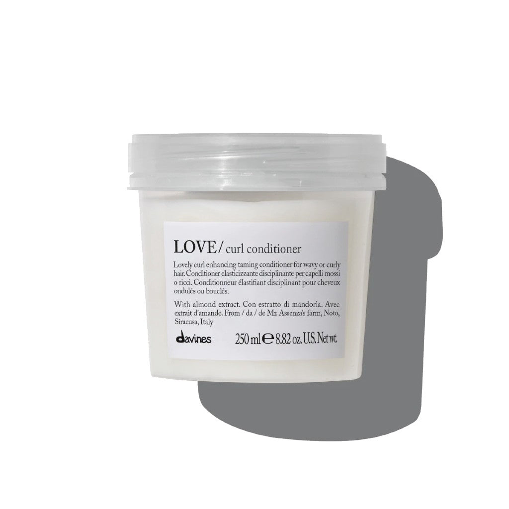 Davines LOVE Curl Conditioner 250ml: Curl Enhancing Conditioner for Wavy or Curly Hair