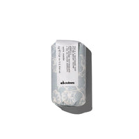 Davines This is a Texturizing Dust: For Instant Volume Packaging